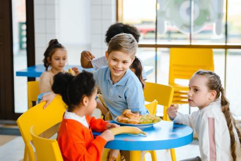 Mensa scolastica: alcune precisazioni su "pasta in bianco" e "dieta in bianco"