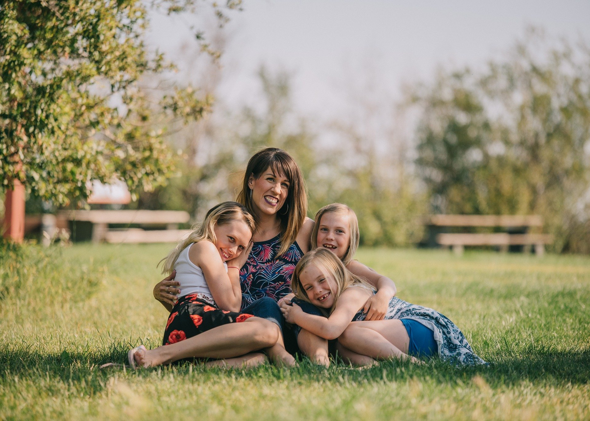 Mamma con tre bambine