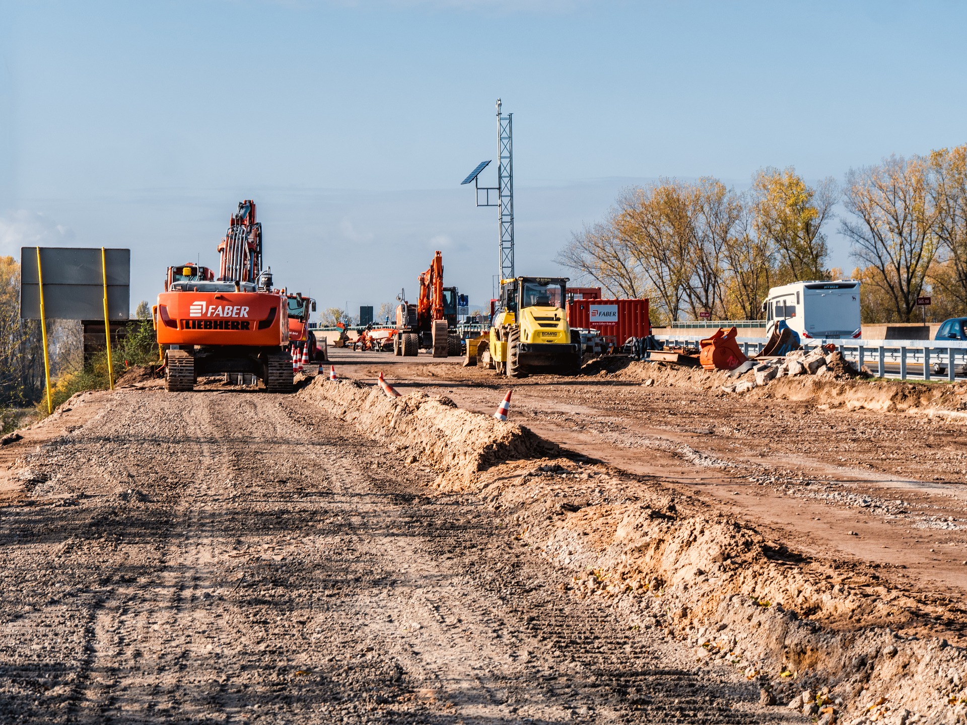 Lavori, macchinari, strade
