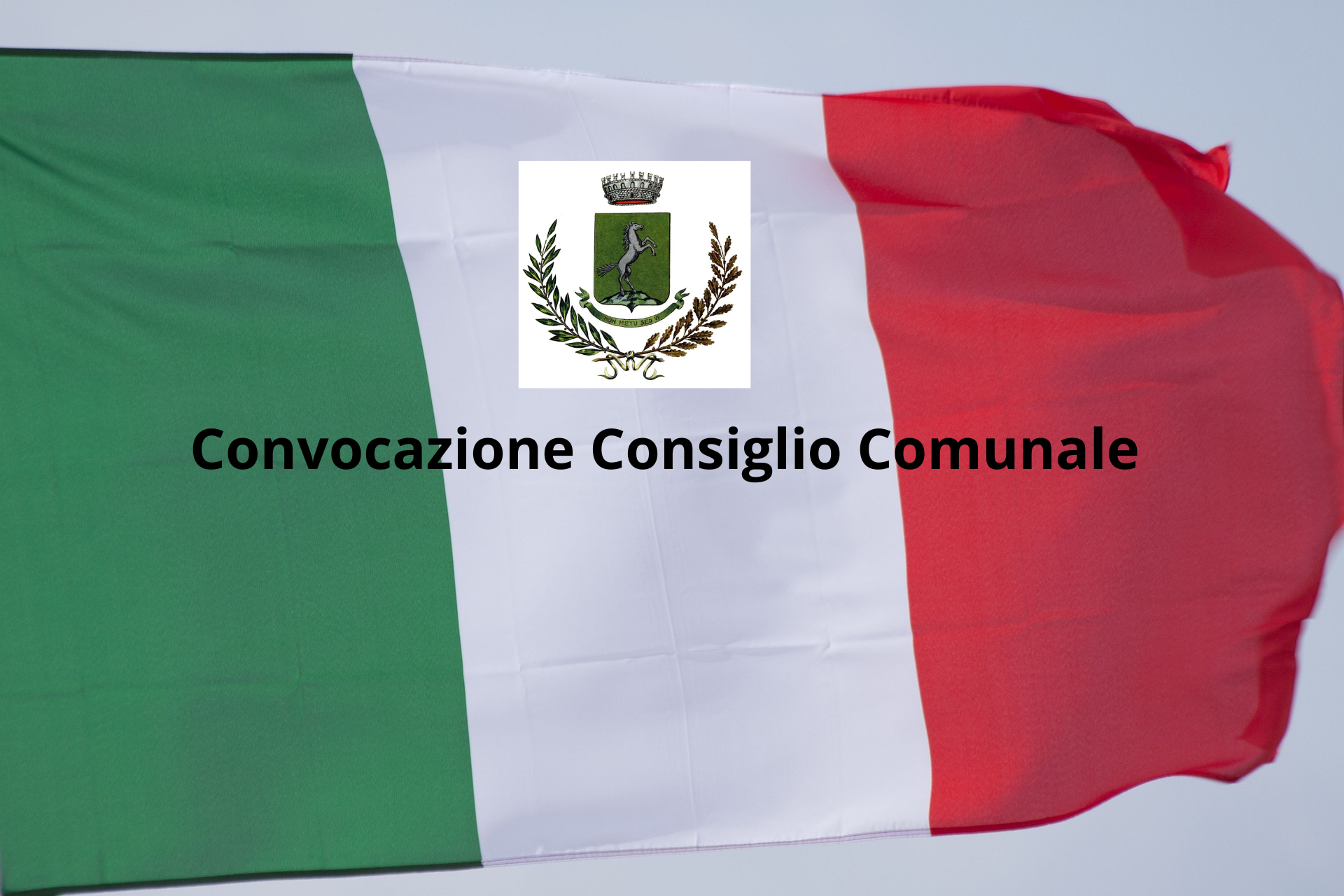 bandiera italiana con consiglio comunale