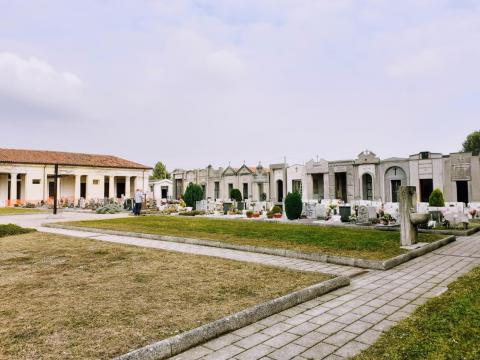 Nuovo orario di apertura del cimitero