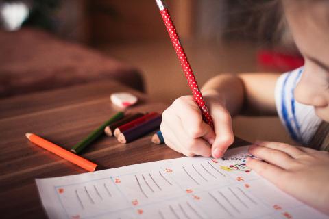 Diritto allo studio: è aperto il bando per richiedere i voucher scuola